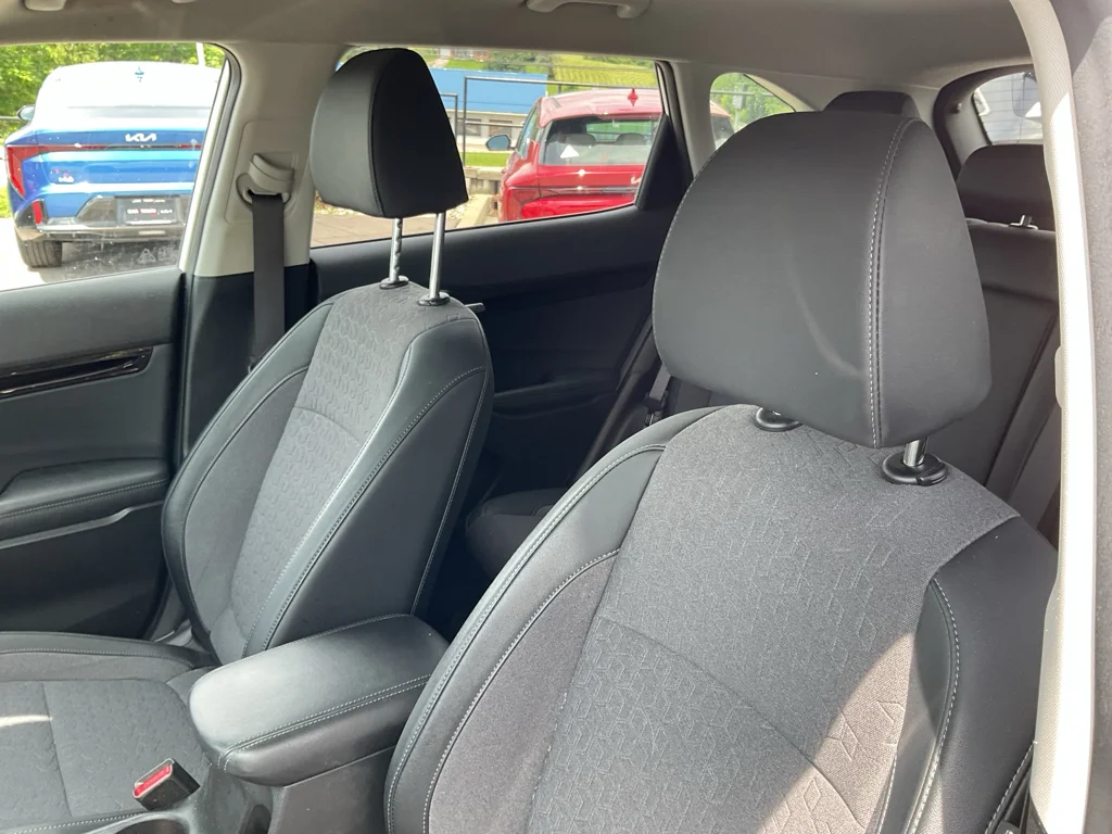 Used 2024 Clear White/Black Roof Kia S image 16