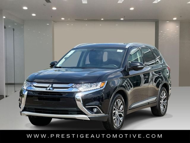 2018 Mitsubishi Outlander SEL S-AWC's photo