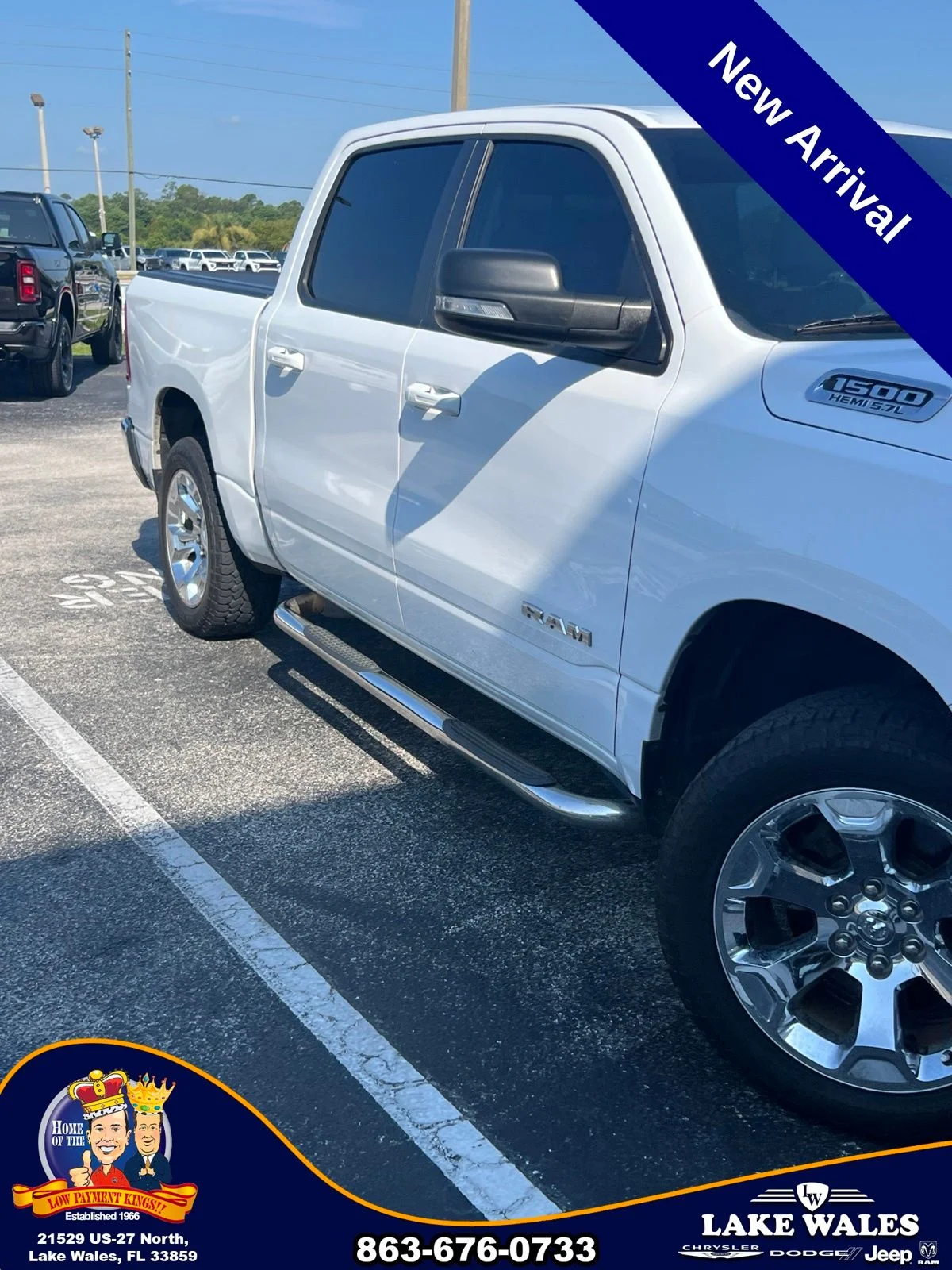 Used 2022 White Ram Big Horn/Lone Star image 4