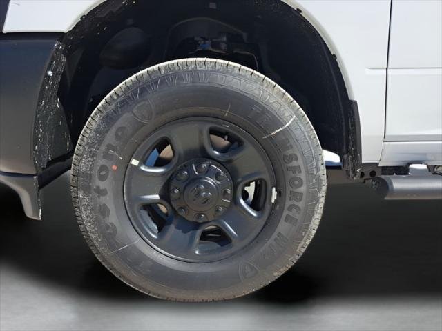2026 RAM 3500 Tradesman - Photo 11