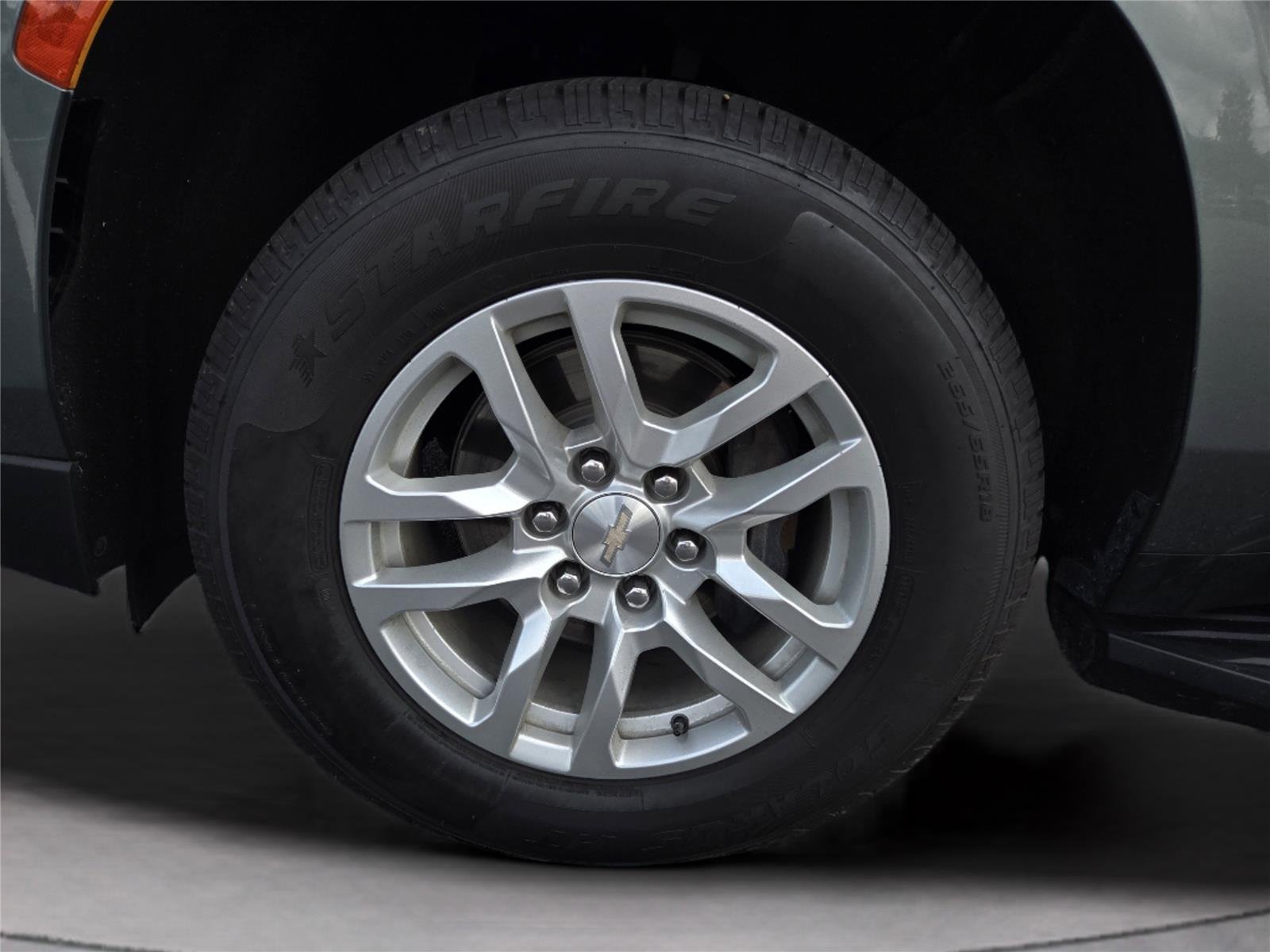 Used 2024 Silver Sage Metallic Chevrolet LT image 35
