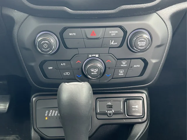 Used 2023 White Jeep Trailhawk image 16