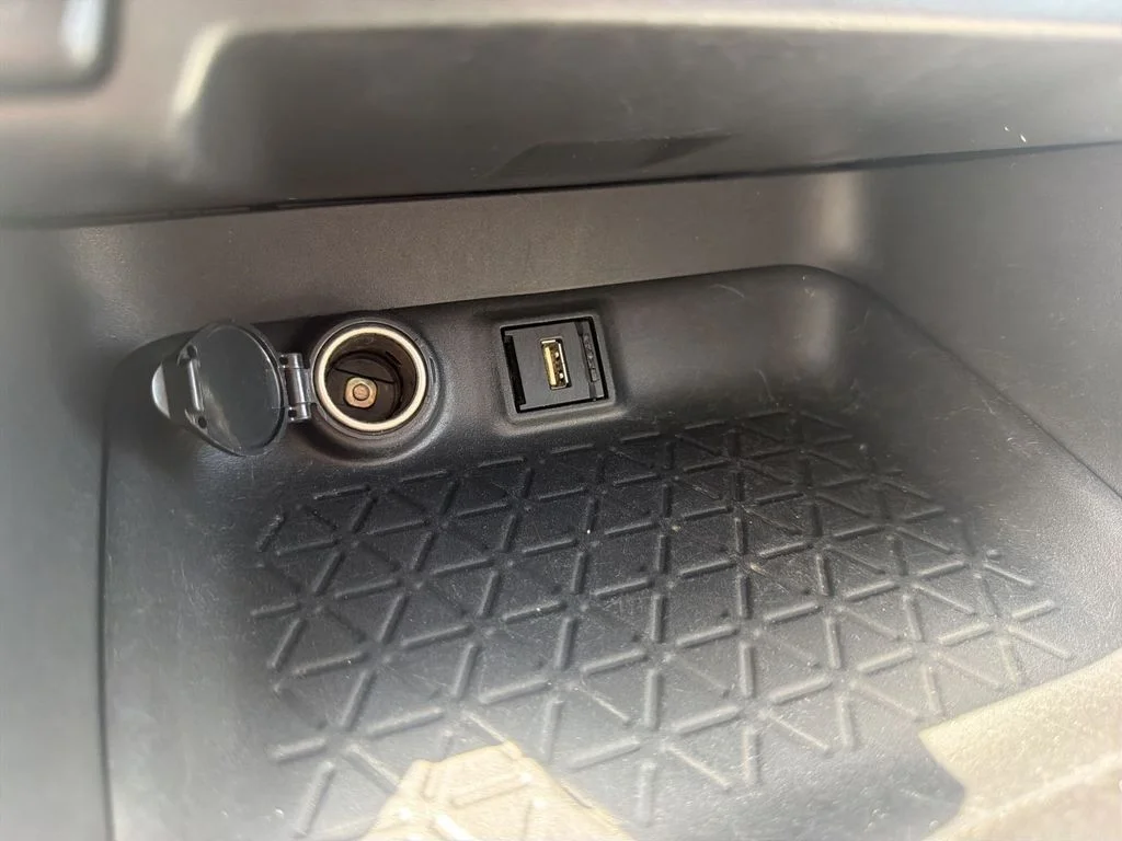 Used 2021 Silver Toyota XLE image 42