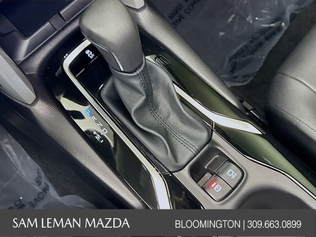 Used 2025 Red Toyota XLE image 6