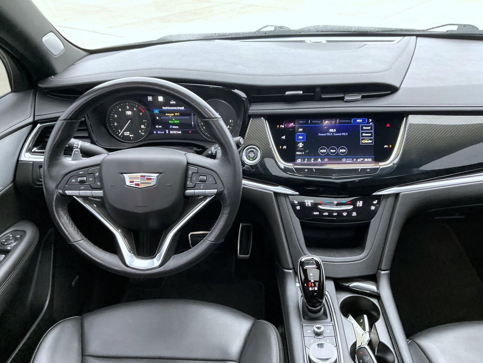 Used 2022 White Cadillac Sport image 14
