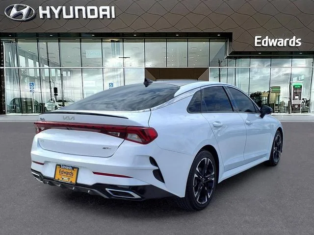 Used 2023 White Kia GT-Line image 7