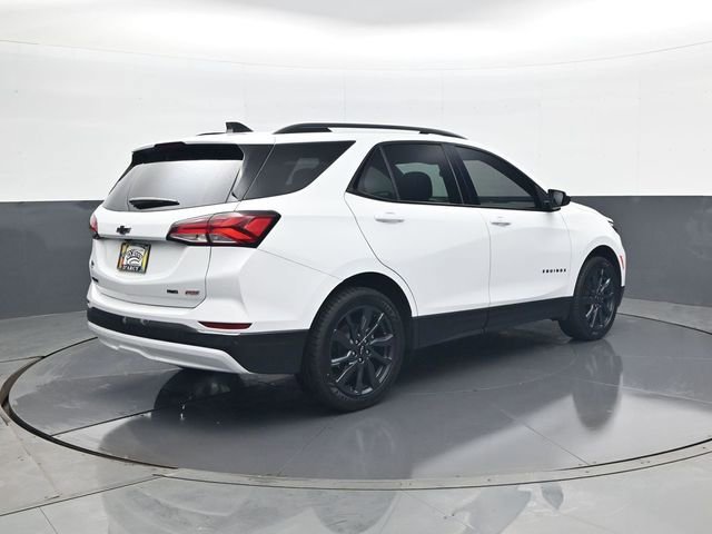 Used 2023 Summit White Chevrolet RS image 5