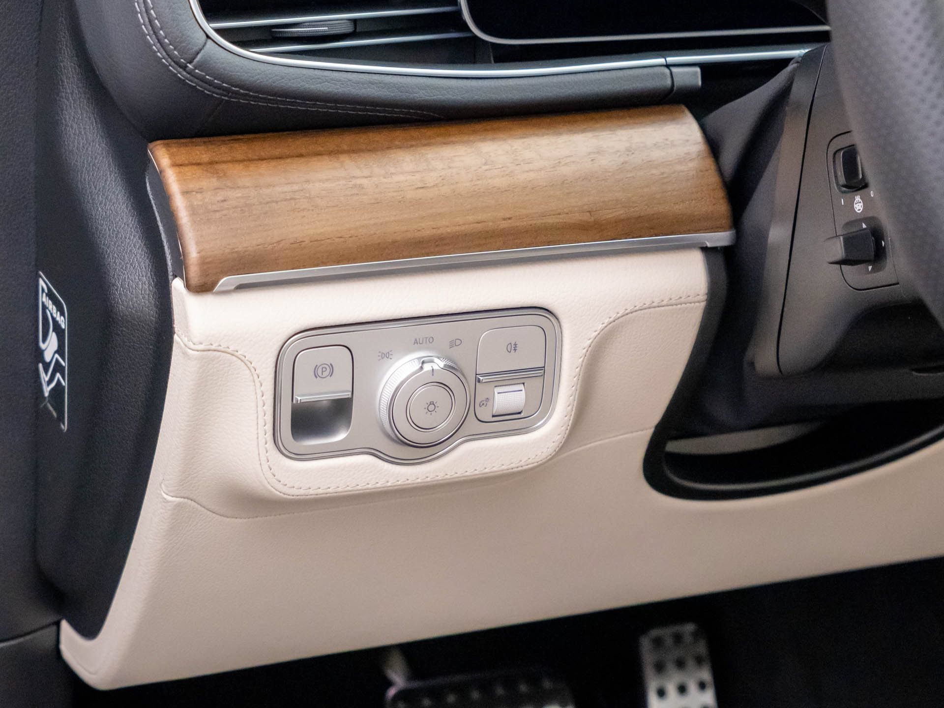 New 2026 Twilight Blue Metallic Mercedes-Benz GLS 580 image 63