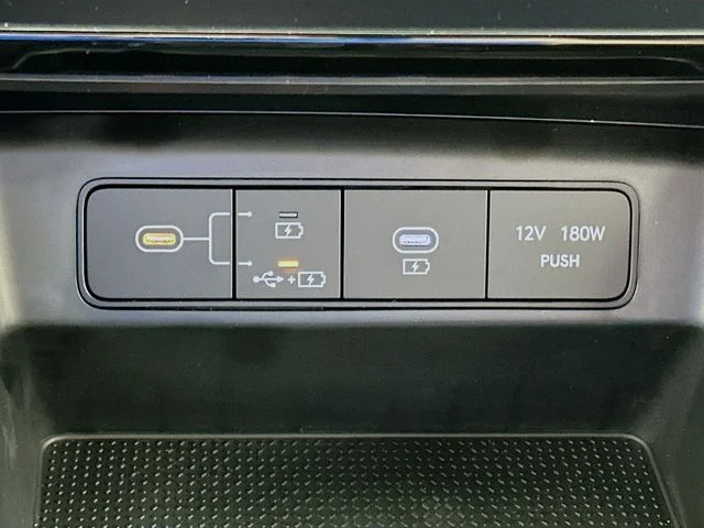 New 2026 White Hyundai SEL image 19
