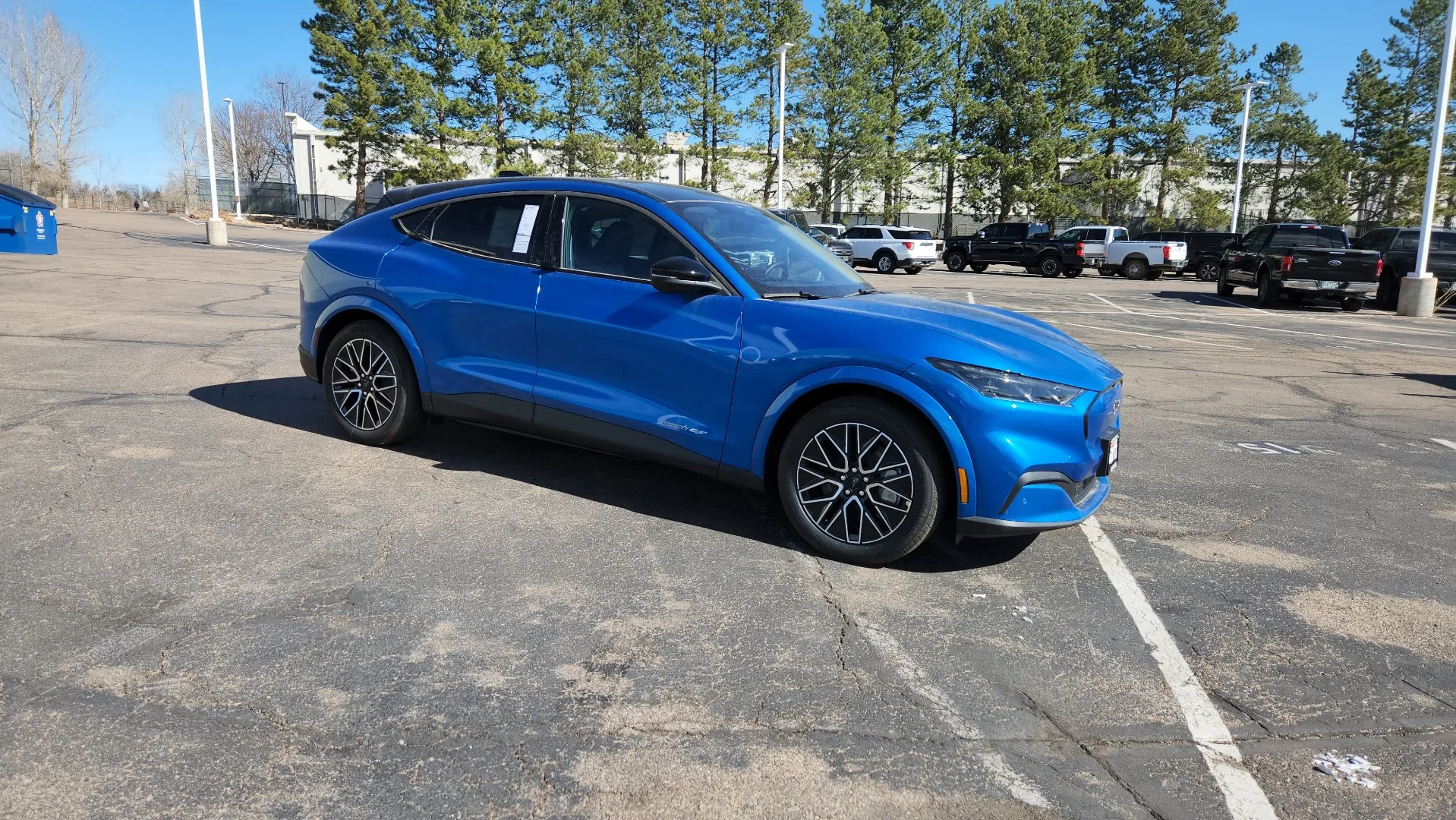 New 2026 Velocity Blue Metallic Ford Premium image 18