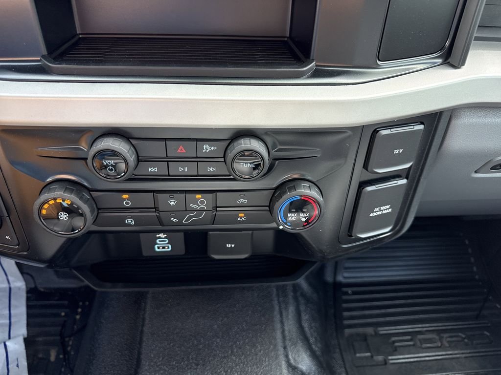 2025 Ford F-250 Super Duty XL - Photo 27