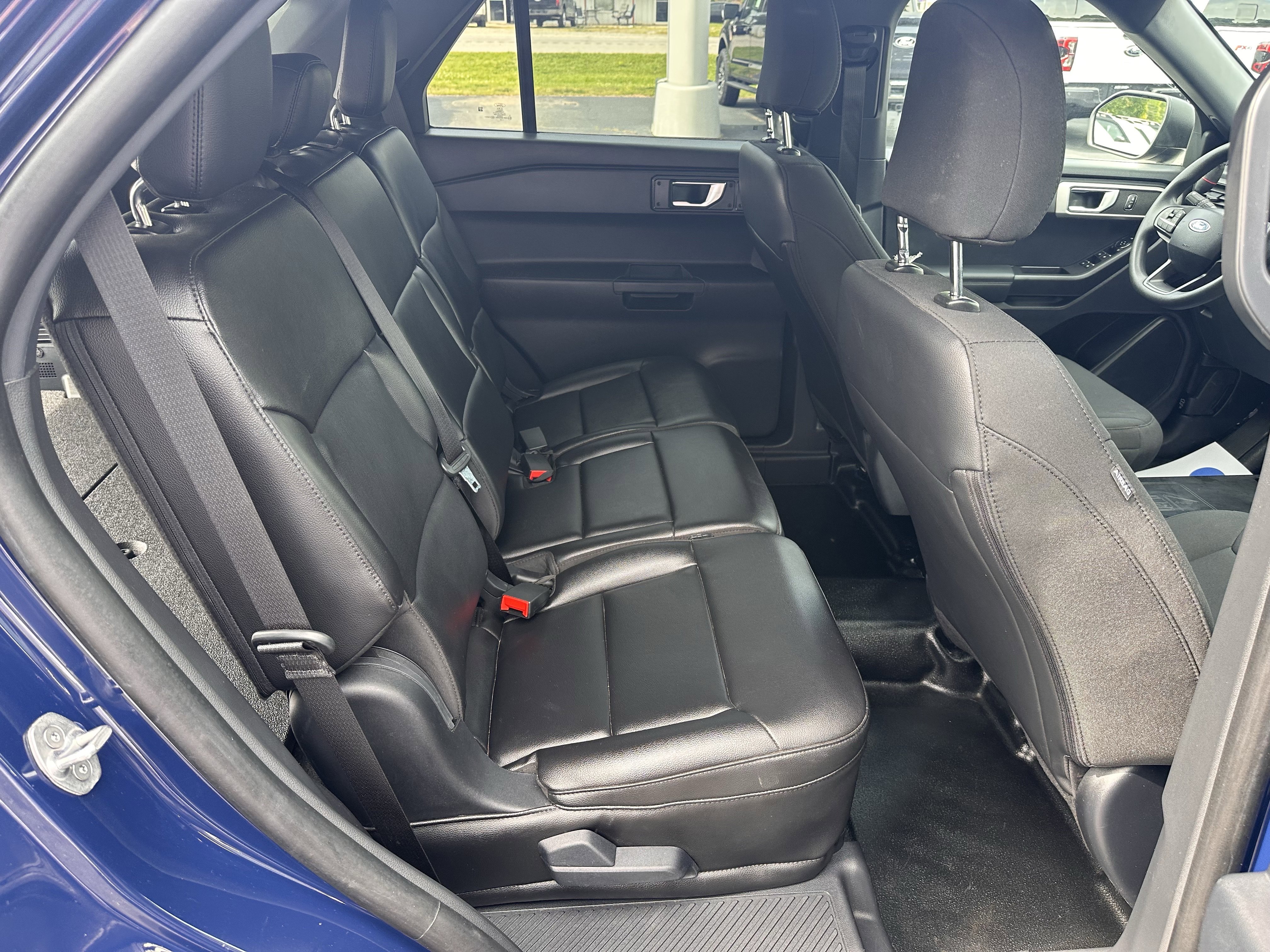 Used 2025 Dark Blue Ford AWD image 10