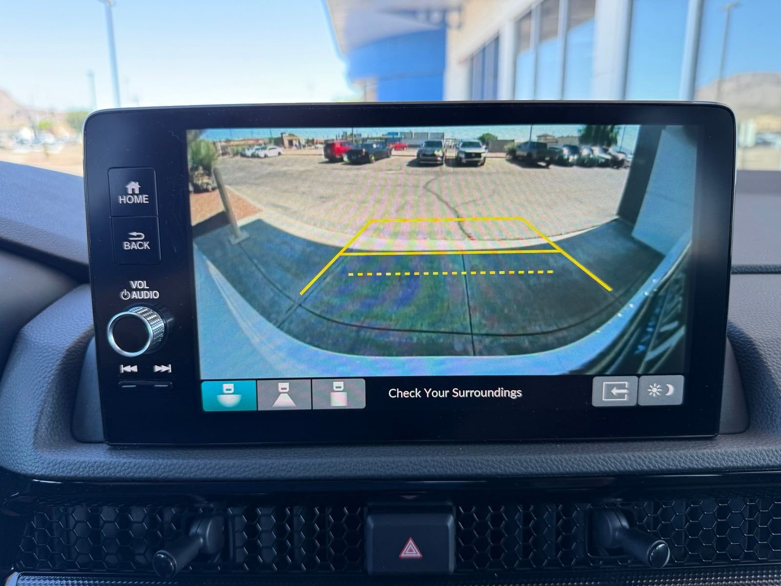 Certified Used 2023 Platinum White Pearl Honda 1.5T 2WD EX-L BD image 24