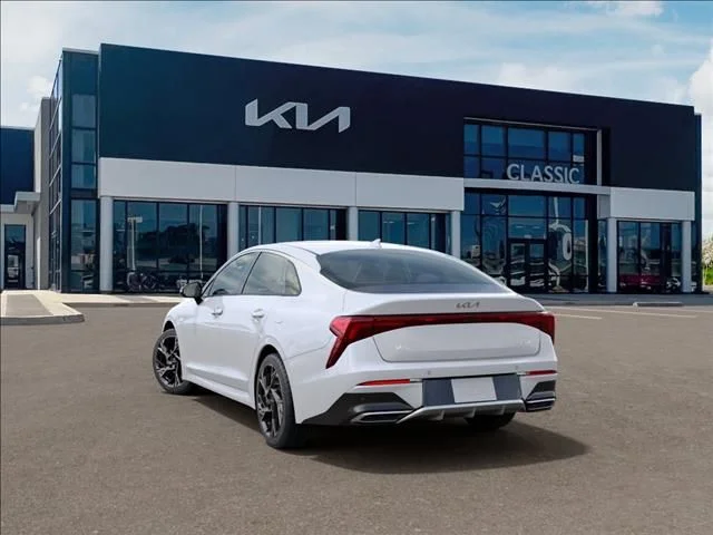 New 2026 White Kia GT-Line image 4