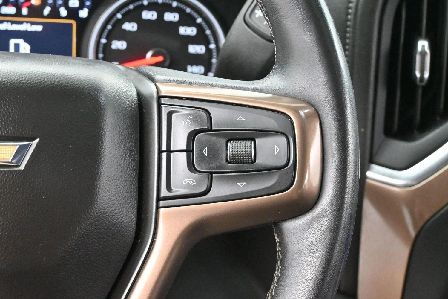 Used 2021 Black Chevrolet High Country image 16