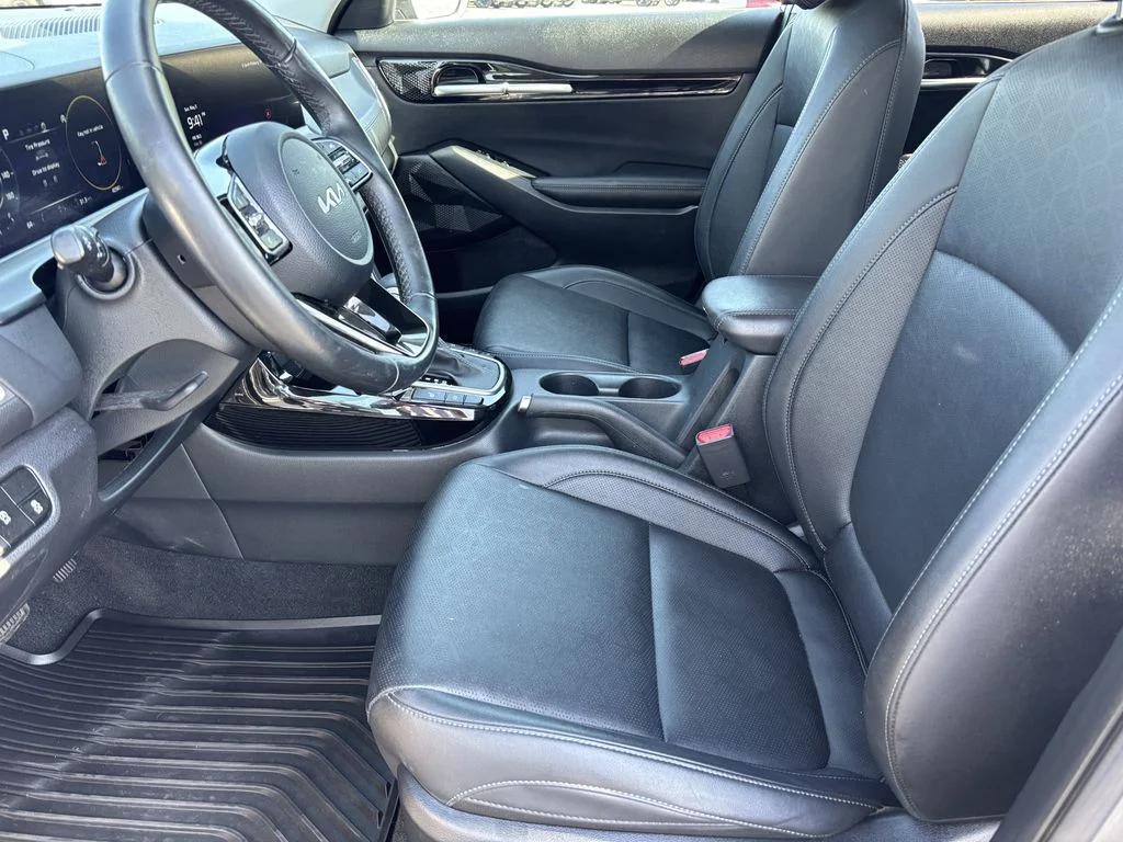 Used 2025 Gray Kia EX image 15