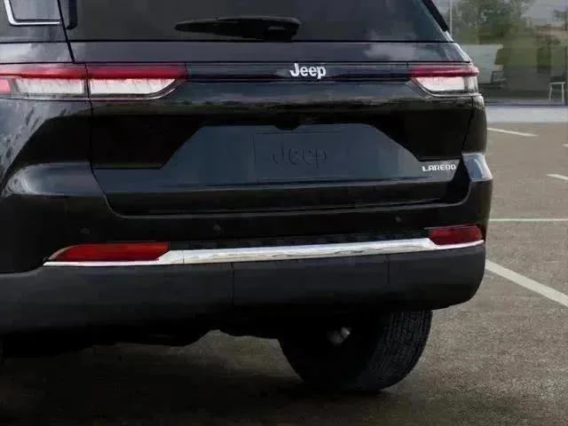2025 Jeep Grand Cherokee Laredo - Photo 40