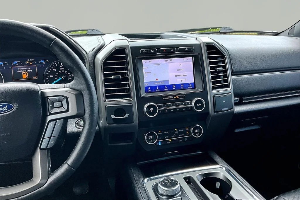 Certified Used 2020 Agate Black Metallic Ford XLT image 6