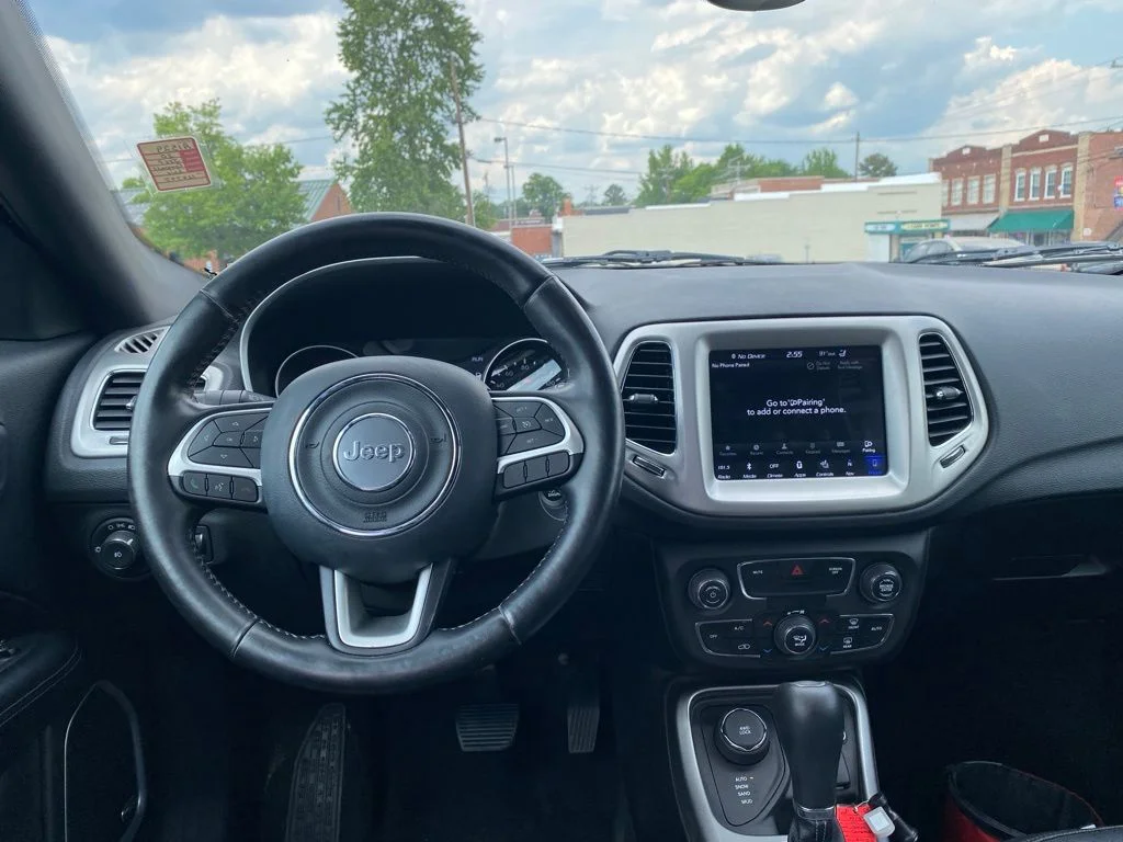 Used 2020 Blue Jeep Limited image 14