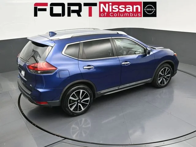 Used 2020 Blue Nissan SL image 40