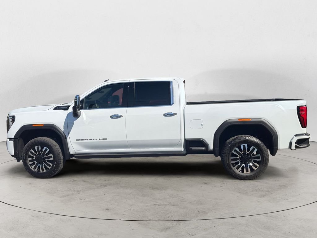 Used 2026 White GMC Denali Ultimate image 8