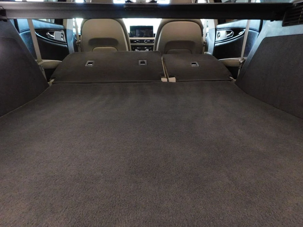 Used 2021 Mocha Lincoln Reserve image 51