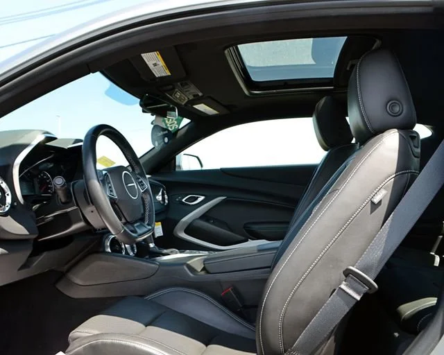 2023 Chevrolet Camaro 2LT - Photo 31