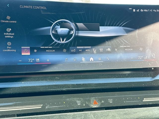 New 2026 White BMW 530i image 13