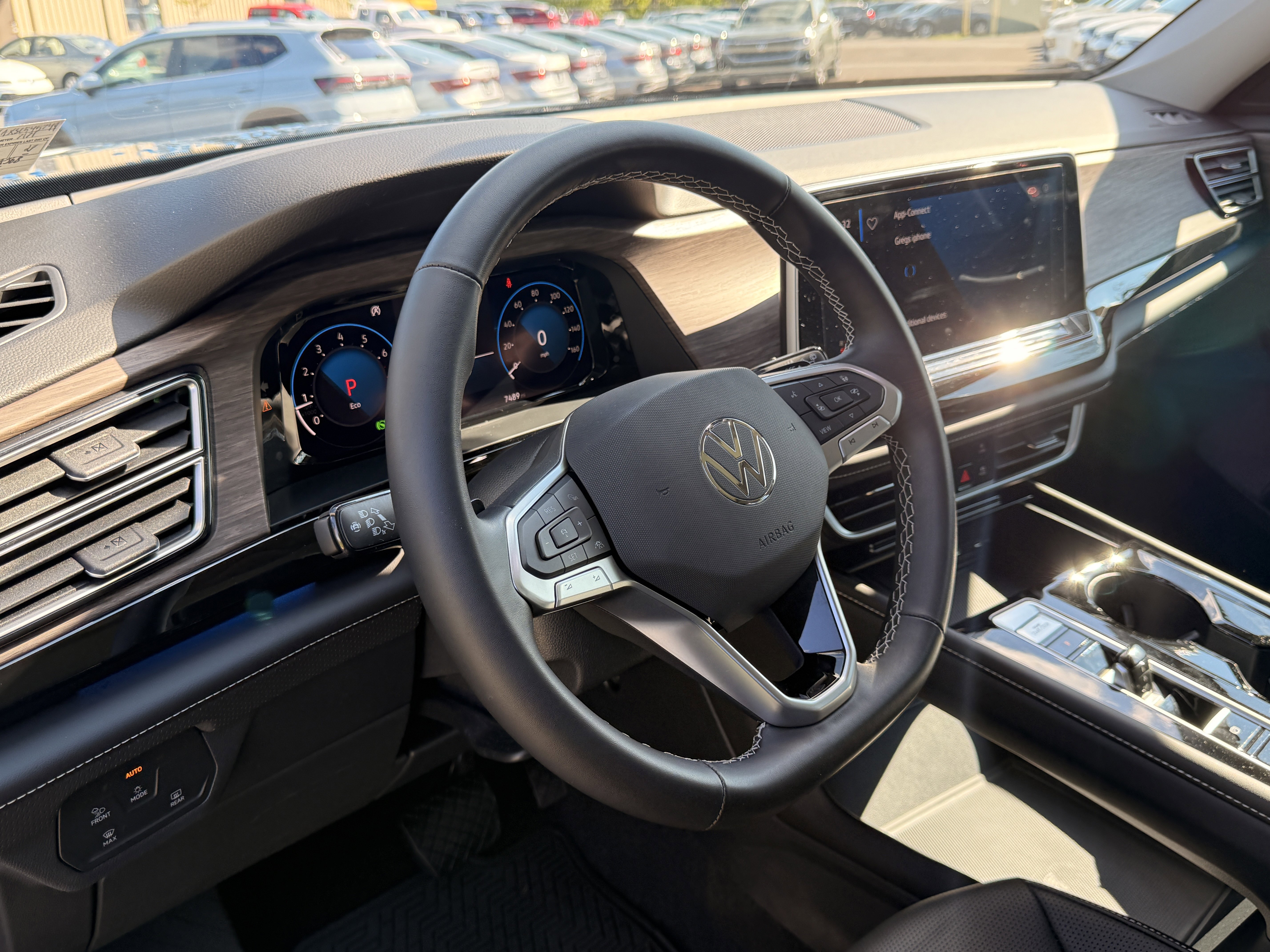 Certified Used 2025 Mountain Lake Blue Metallic Volkswagen 2.0T SEL image 32