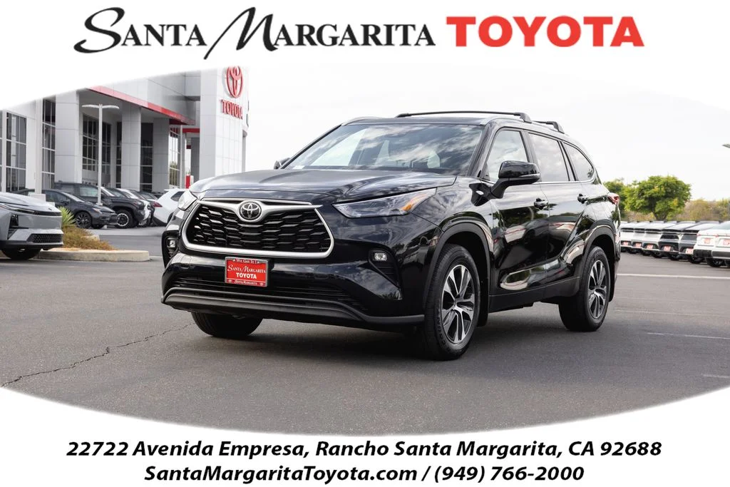 Used 2023 Midnight Black Metallic Toyota XLE image 1