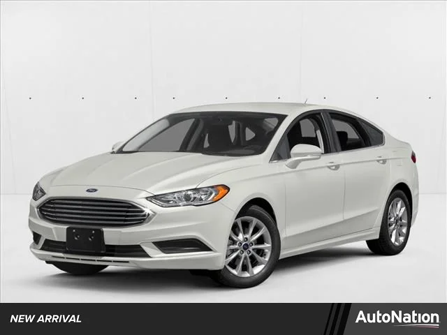 Used 2017 White Platinum Metallic Tri-Coat Ford SE image 1