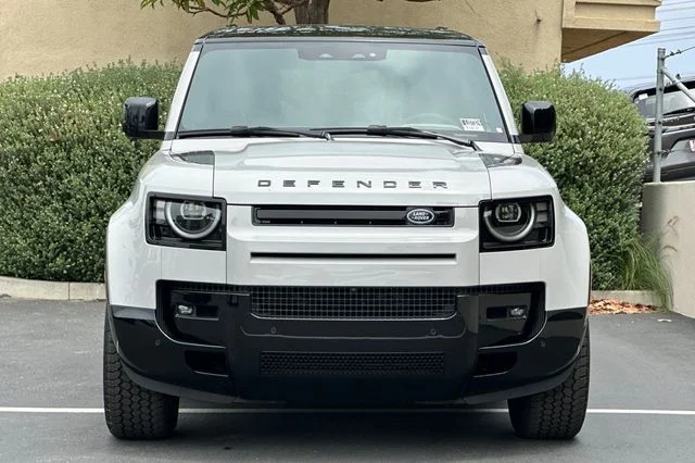 New 2026 Borasco Grey Land Rover X-Dynamic SE image 8