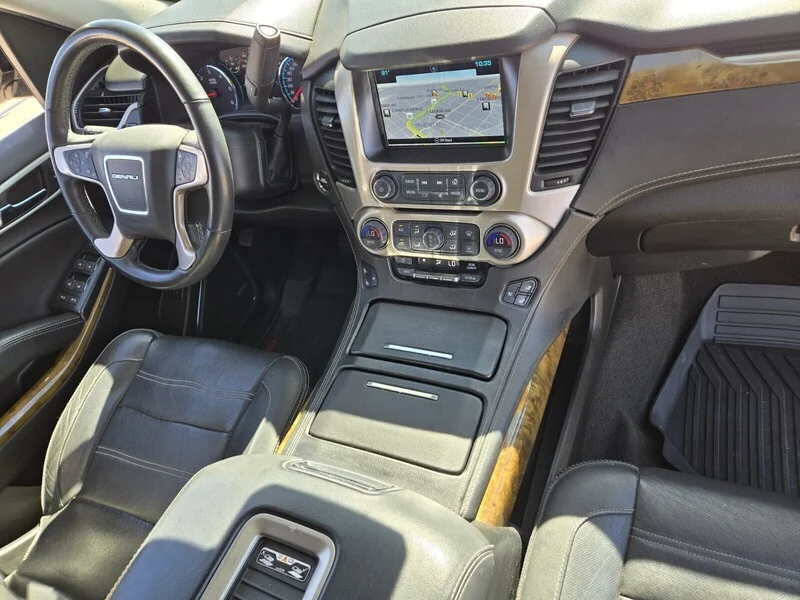 Used 2017 Onyx Black GMC Denali image 15