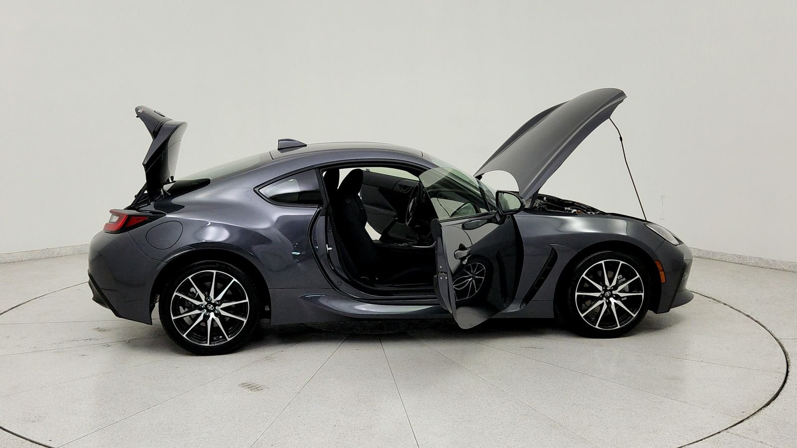 Used 2026  Toyota Base image 14