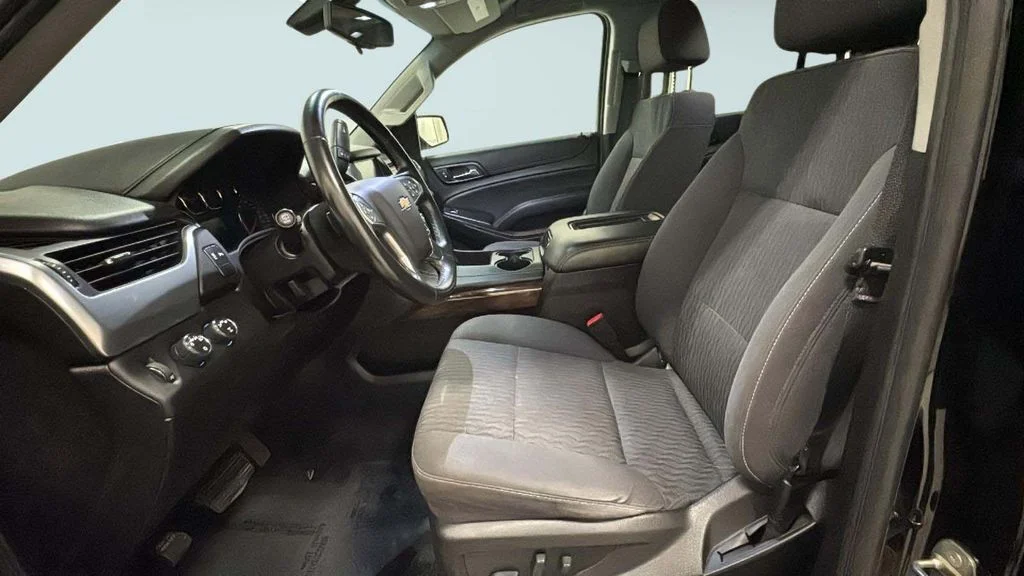 Used 2018 Black Chevrolet LS image 6