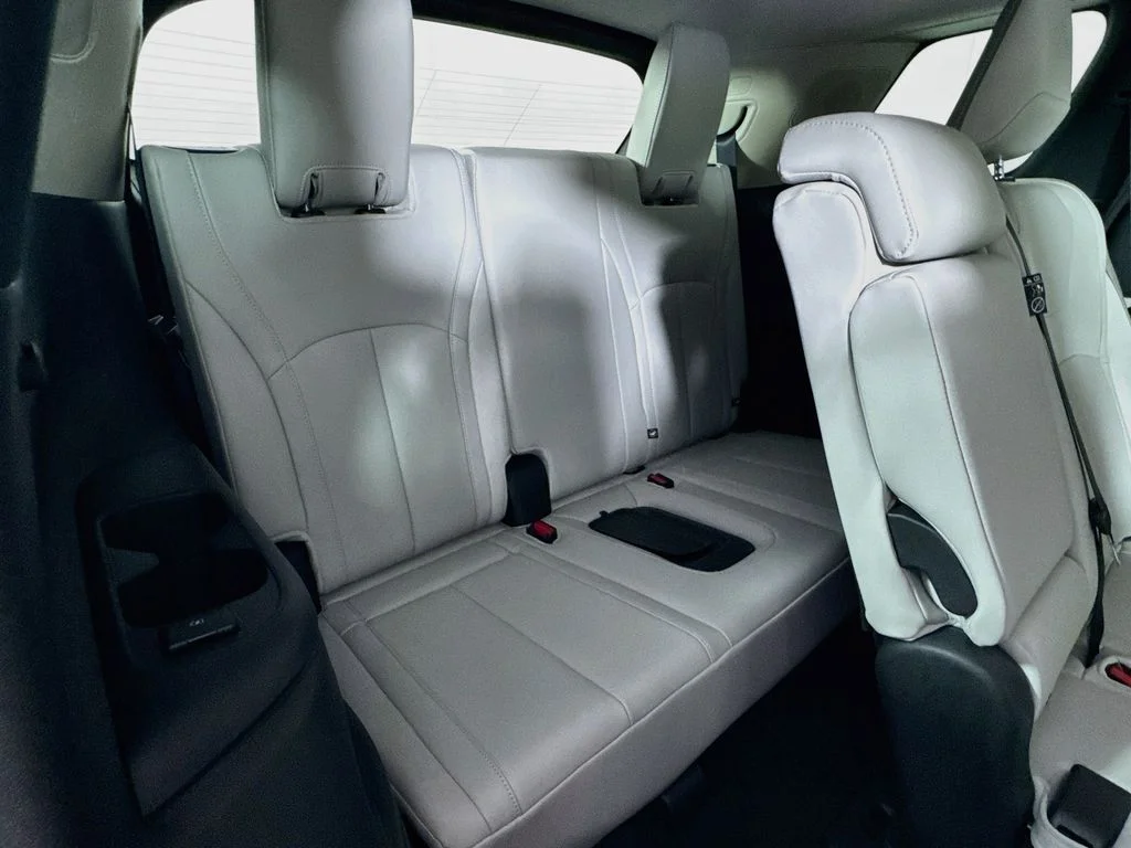 Certified Used 2026 Black INFINITI PURE image 38