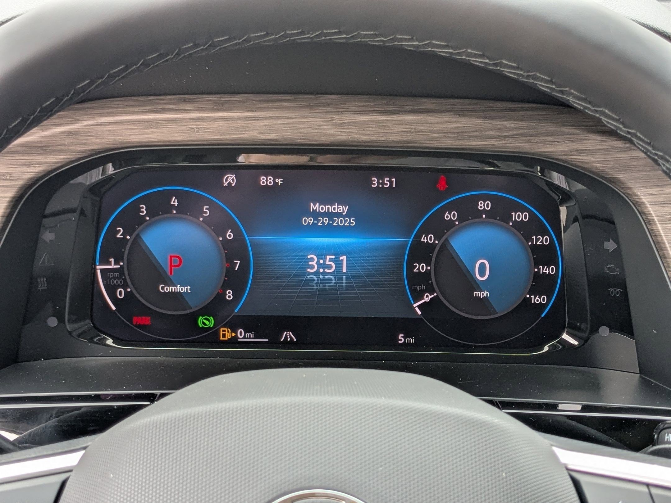 2026 Volkswagen Atlas SEL Premium R-Line - Photo 10