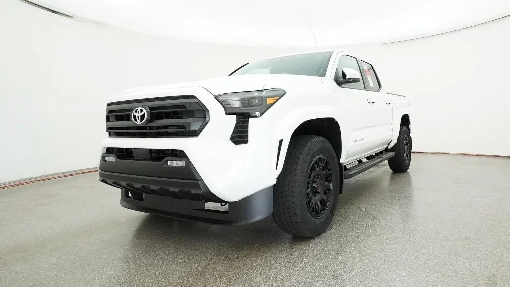 New 2026 Ice Cap Toyota SR5 image 19