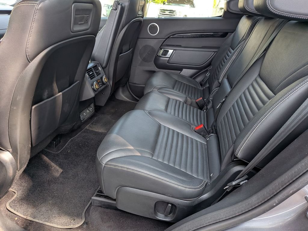 Used 2021  Land Rover S image 26
