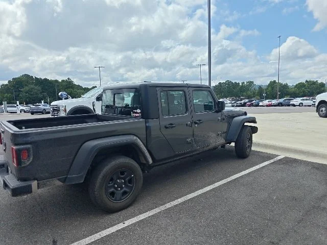 Used 2023 Granite Crystal Clearcoat Metallic Jeep Sport image 3
