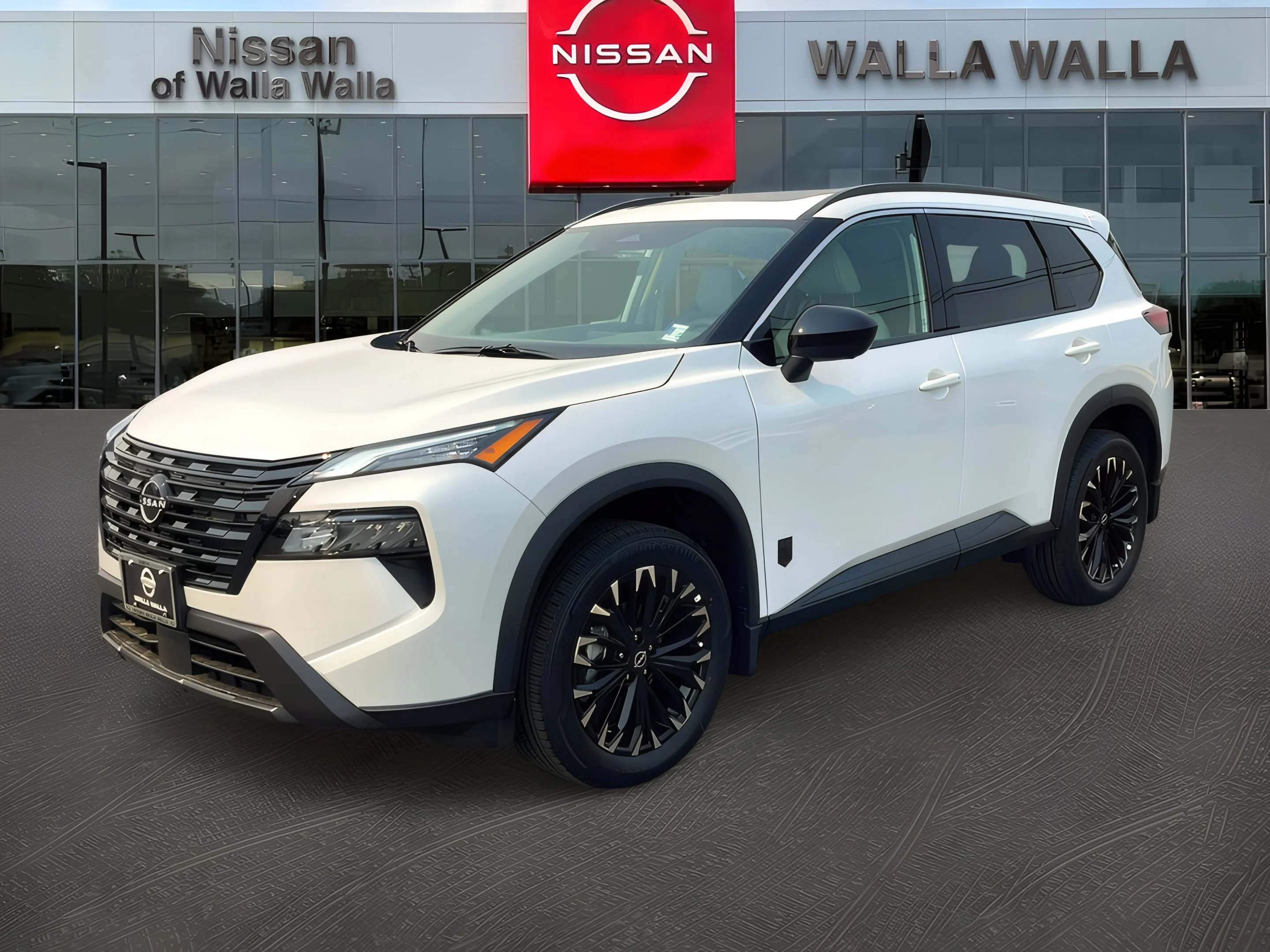 New 2026 Everest White Pearl Tricoat Nissan Dark Armor image 3