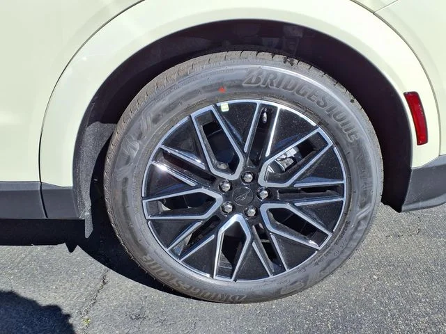 New 2026 Desert Sand Ford Premium image 5