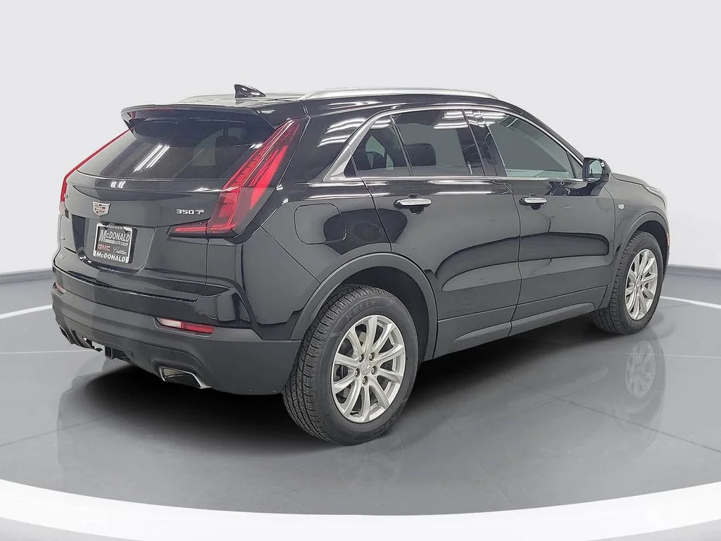 Used 2023 Black Cadillac Luxury image 3