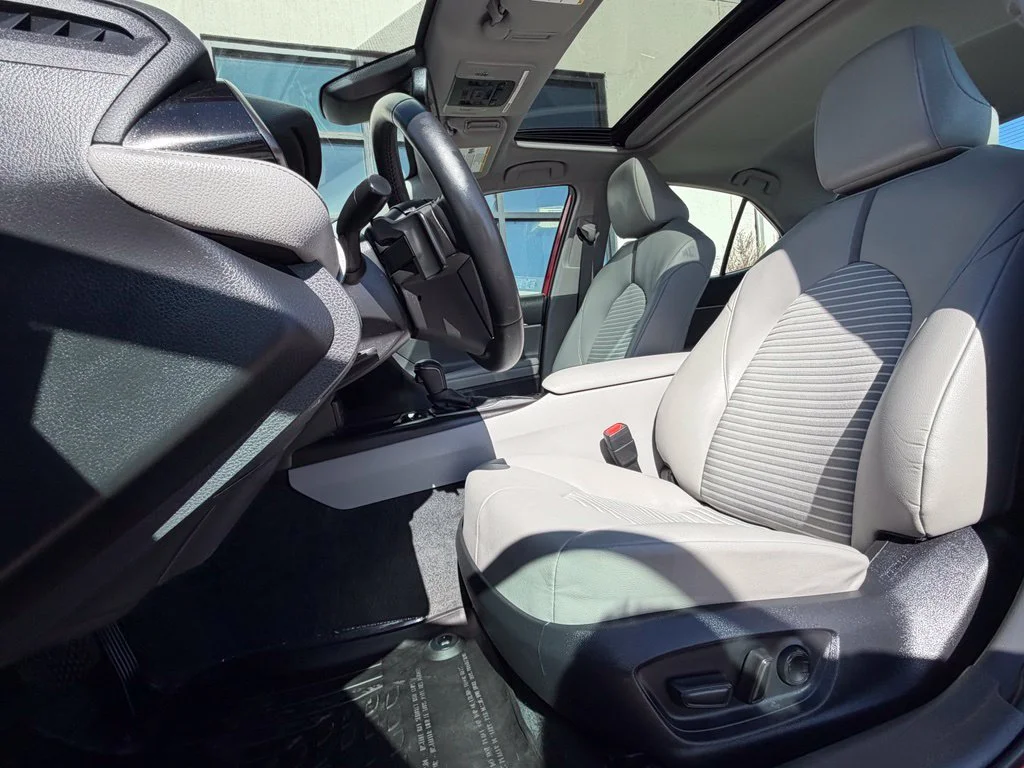 Used 2022 Red Toyota SE image 7