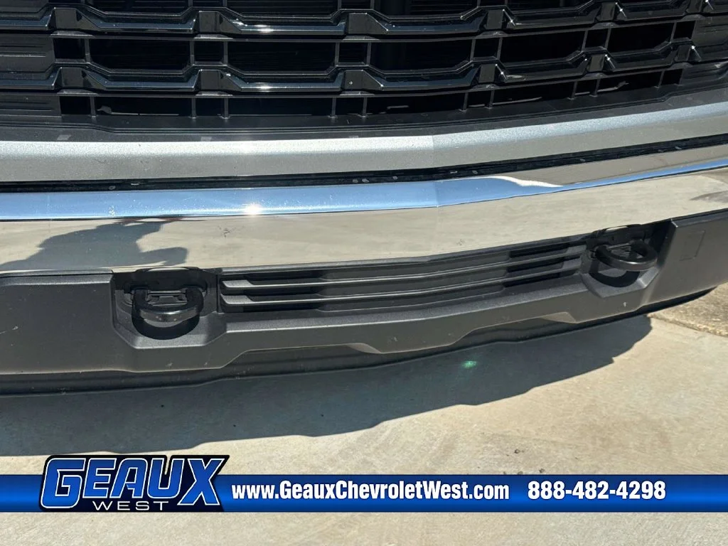 Used 2023 Gray Chevrolet LT image 5