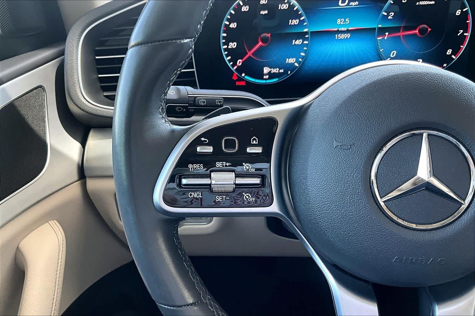 Used 2020 Iridium Silver Metallic Mercedes-Benz GLE 350 image 24
