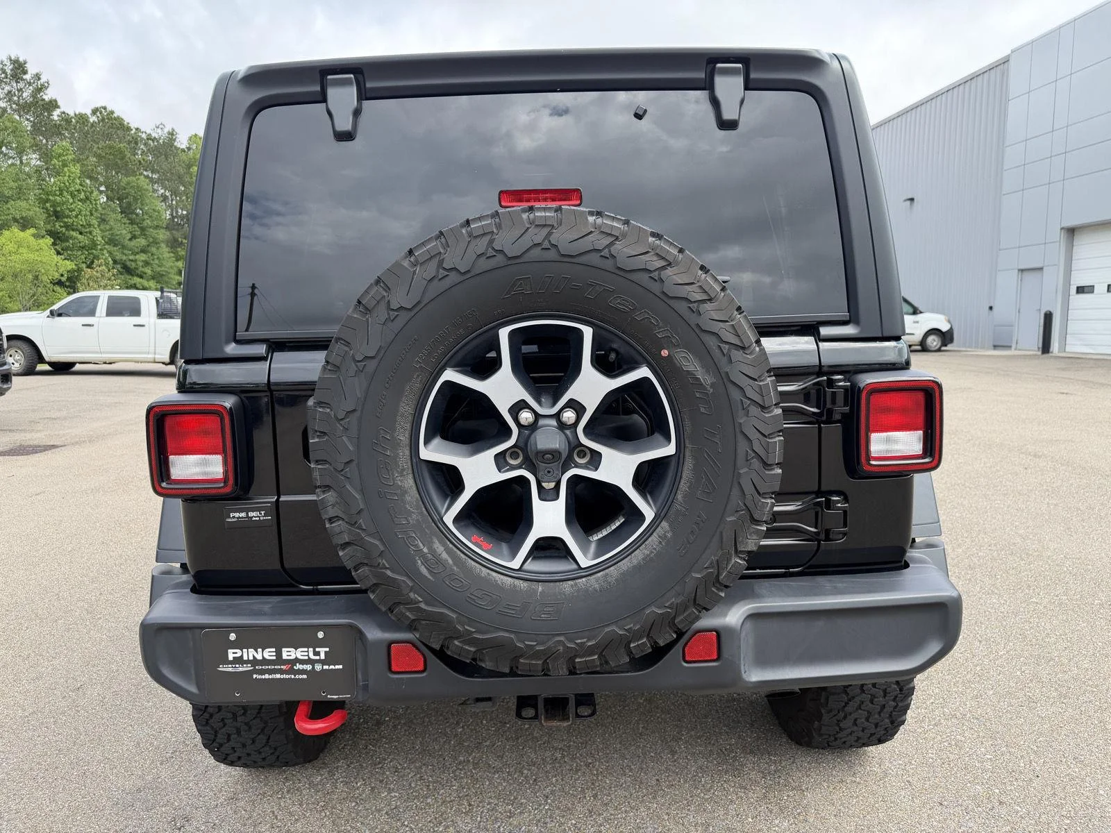 Used 2022 Black Clearcoat Jeep Unlimited Rubicon image 5