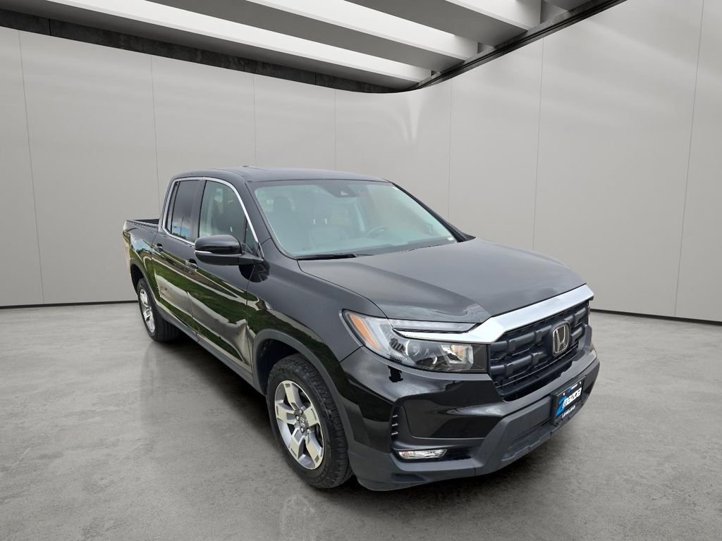 Used 2025 Black Honda RTL image 7