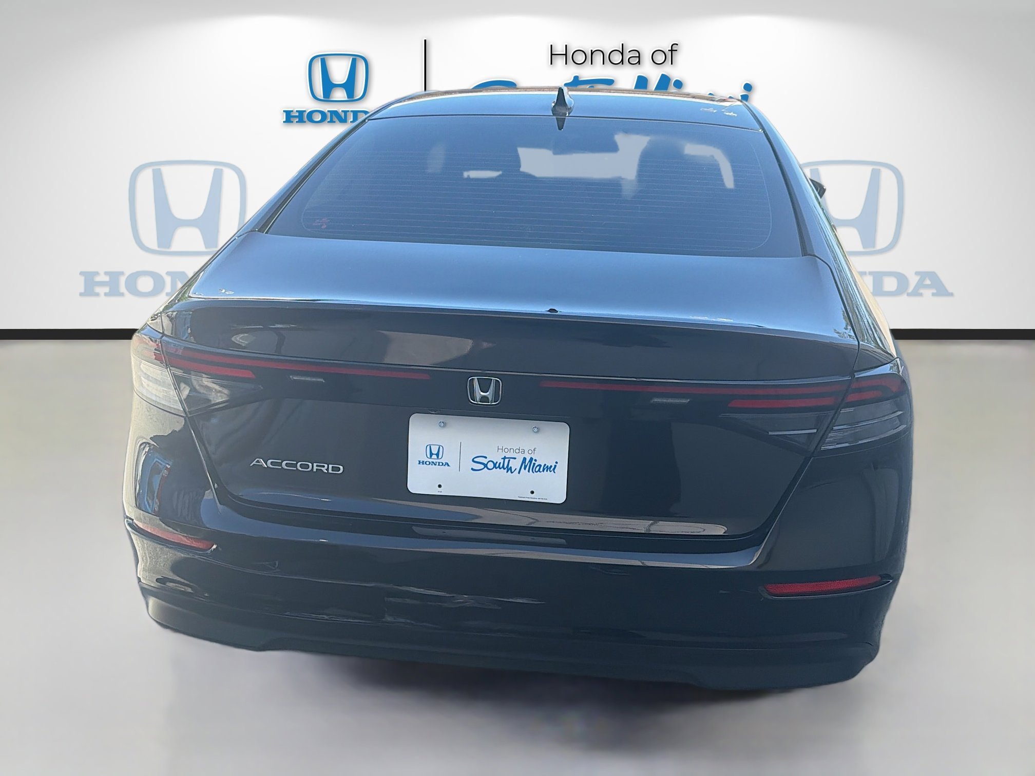 2024 Honda Accord EX - Photo 6