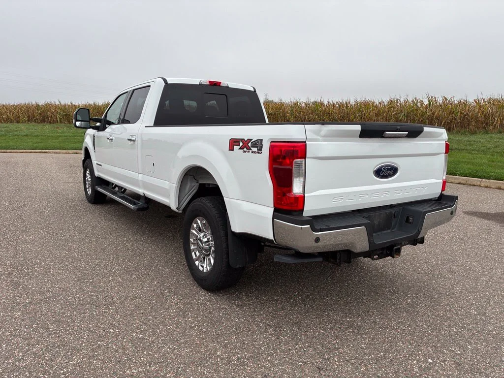 Used 2019 White Ford XLT image 6